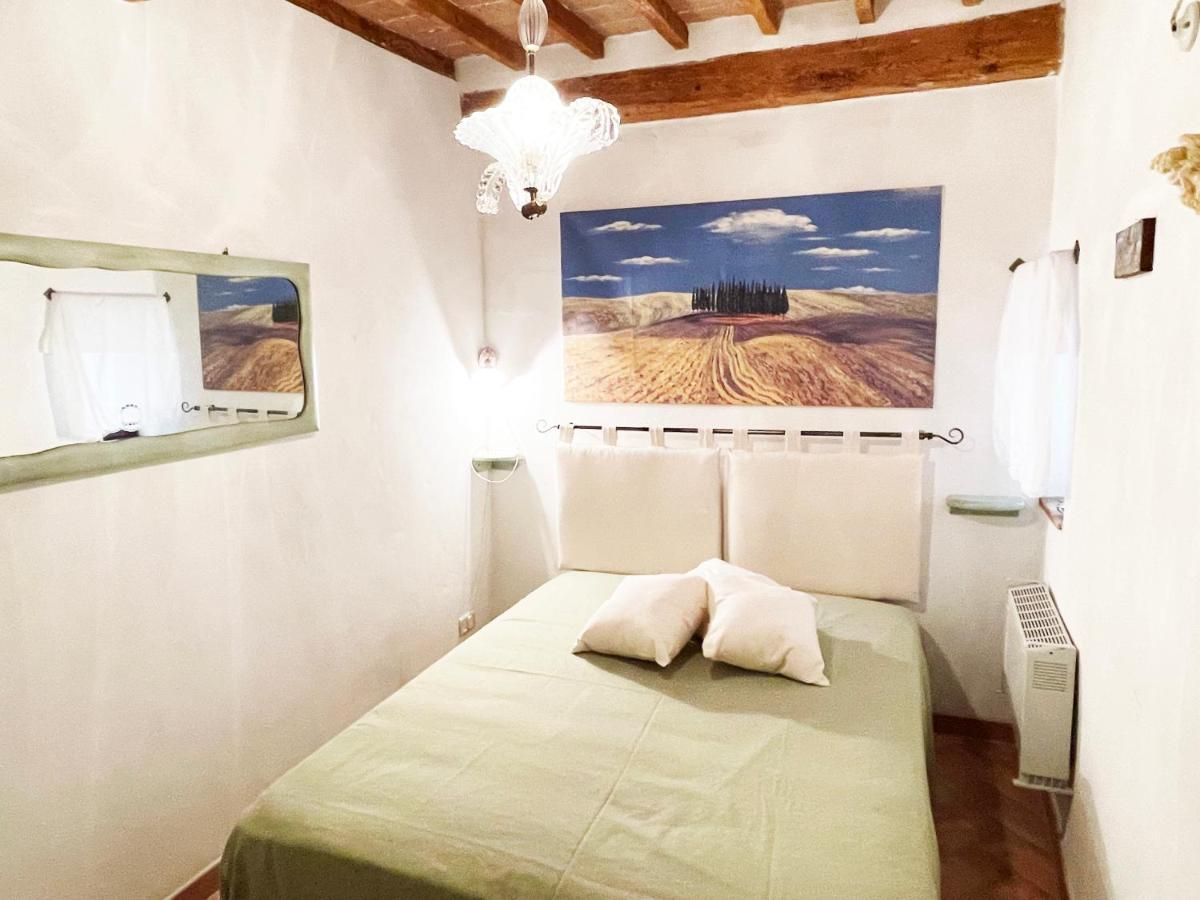 Angolino Appartamento In Centro E Terme A 10 Min San Quirico dʼOrcia Eksteriør bilde